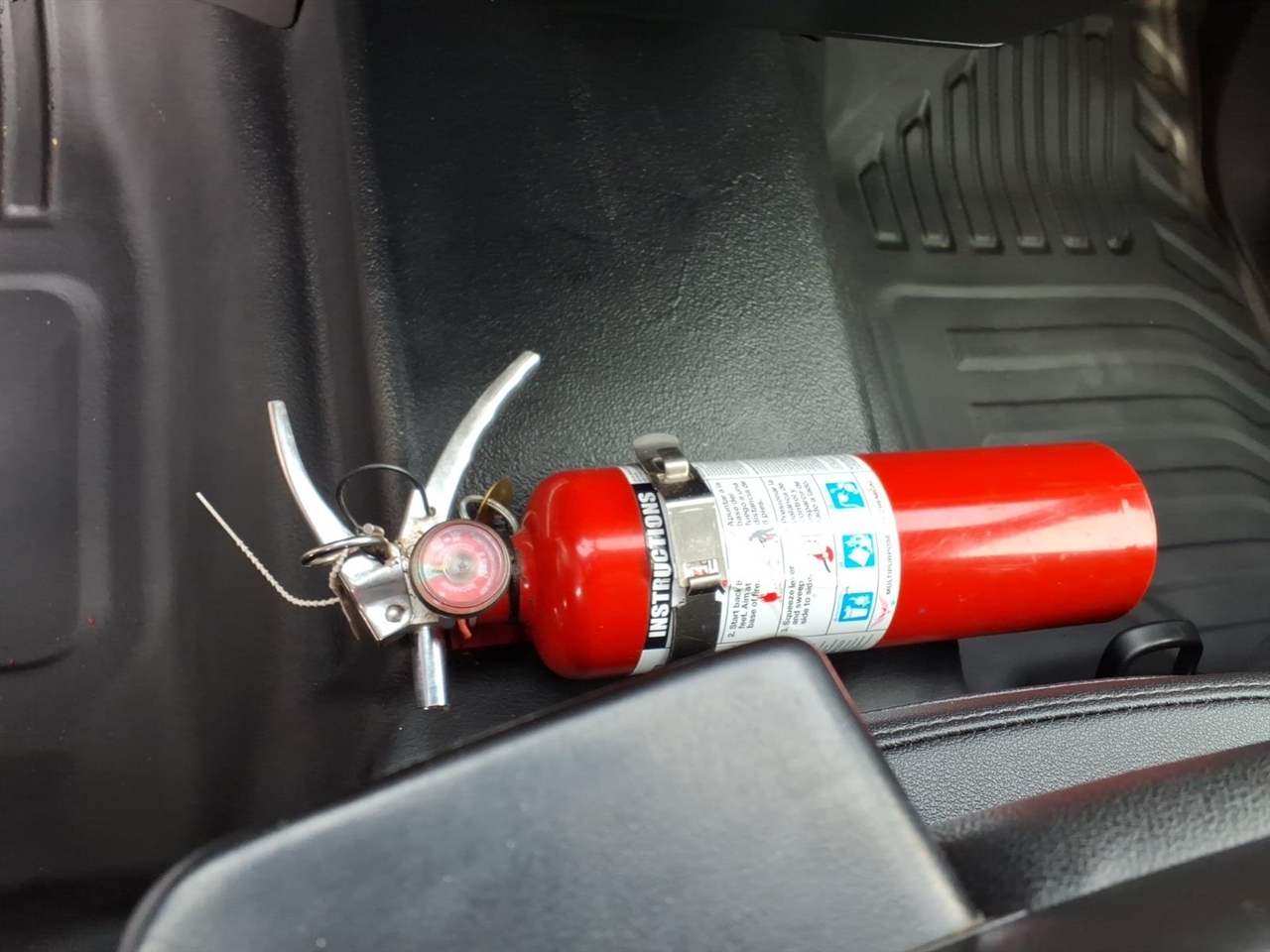 Chevrolet Silverado 3500HD CC 4WD Crew Cab 177" WB, 60" CA Work Truck 2022