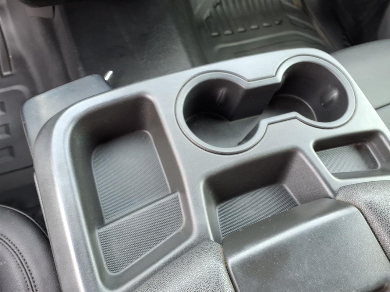 Chevrolet Silverado 3500HD CC 4WD Crew Cab 177" WB, 60" CA Work Truck 2022