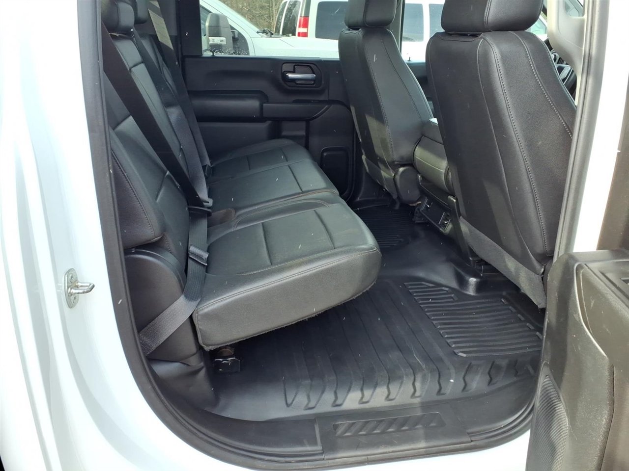 Chevrolet Silverado 3500HD CC 4WD Crew Cab 177" WB, 60" CA Work Truck 2022