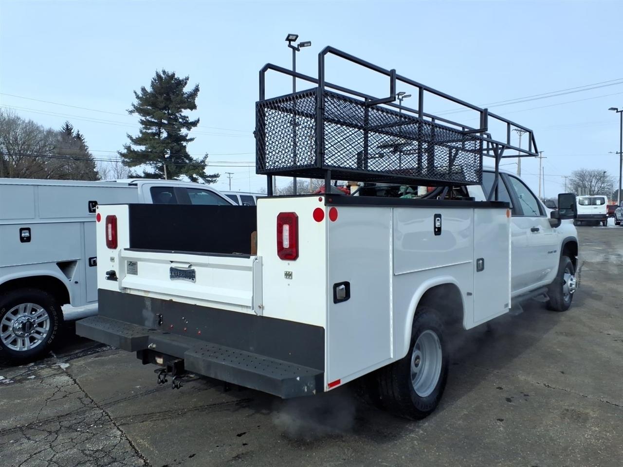 Chevrolet Silverado 3500HD CC 4WD Crew Cab 177" WB, 60" CA Work Truck 2022