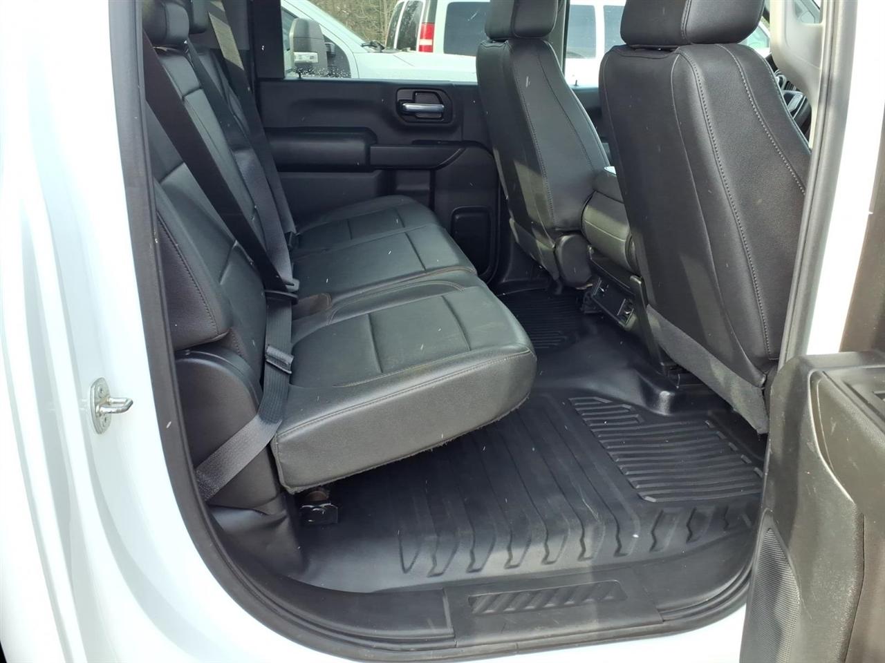 Chevrolet Silverado 3500HD CC 4WD Crew Cab 177" WB, 60" CA Work Truck 2022