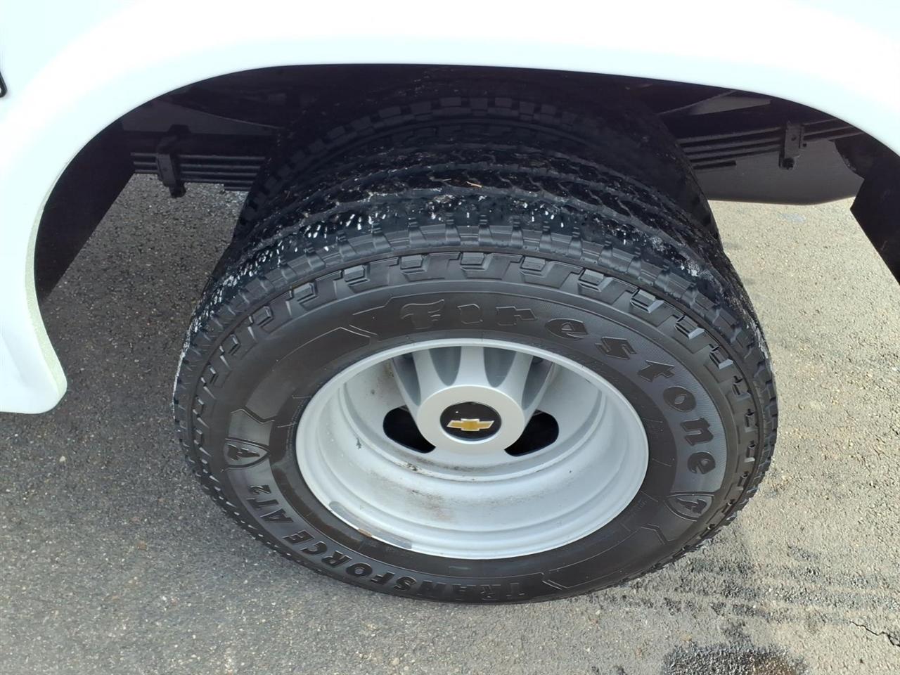 Chevrolet Silverado 3500HD CC 4WD Crew Cab 177" WB, 60" CA Work Truck 2022