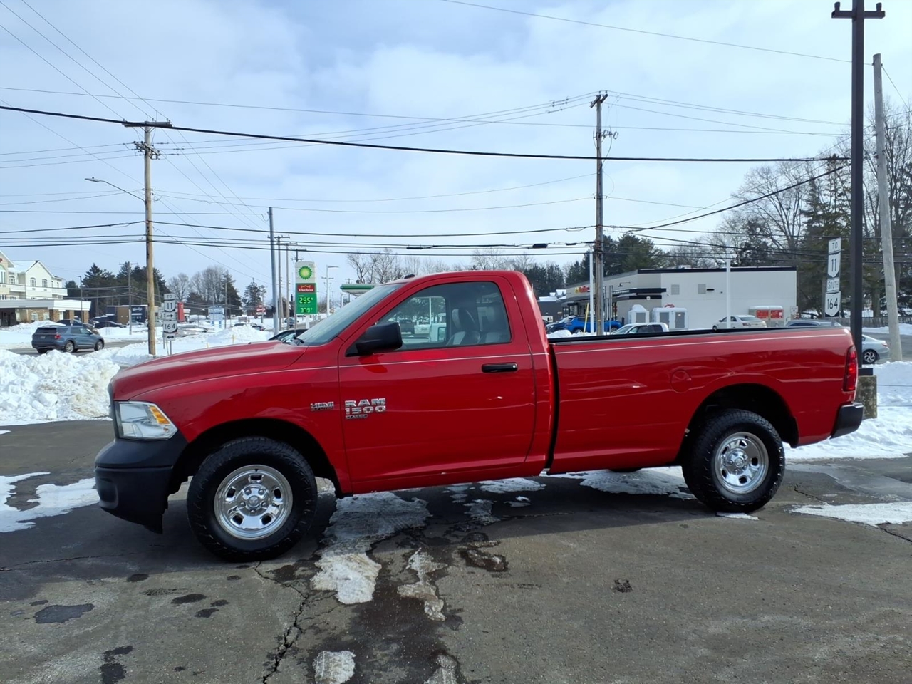 RAM 1500 Classic Tradesman 4x4 Reg Cab 8' Box 2023