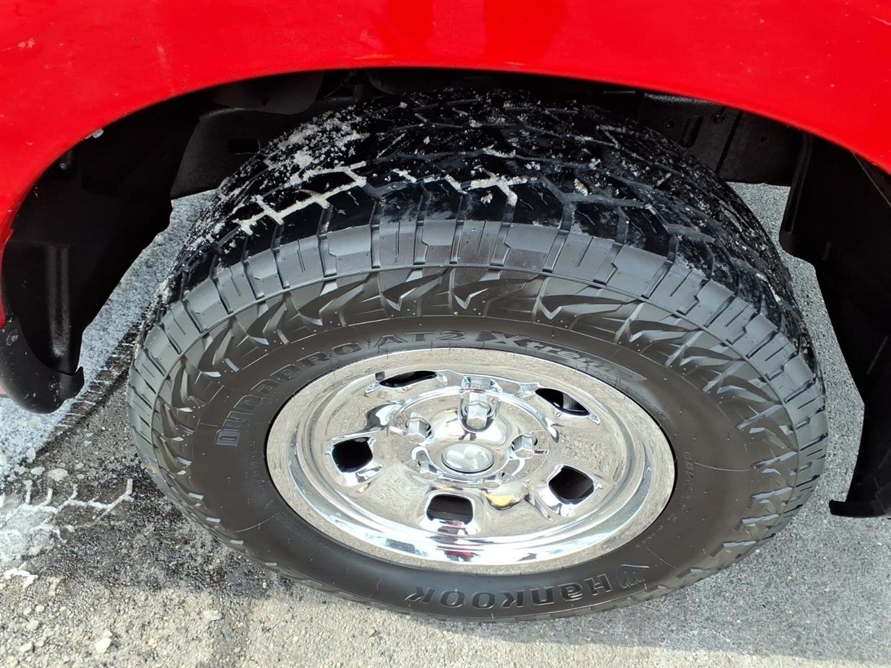 RAM 1500 Classic Tradesman 4x4 Reg Cab 8' Box 2023