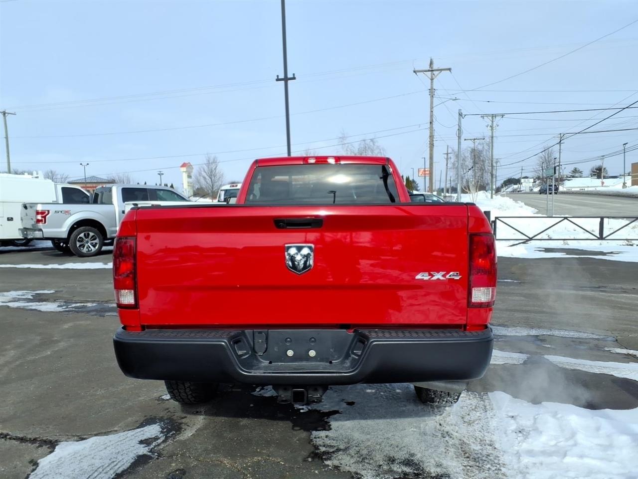 RAM 1500 Classic Tradesman 4x4 Reg Cab 8' Box 2023