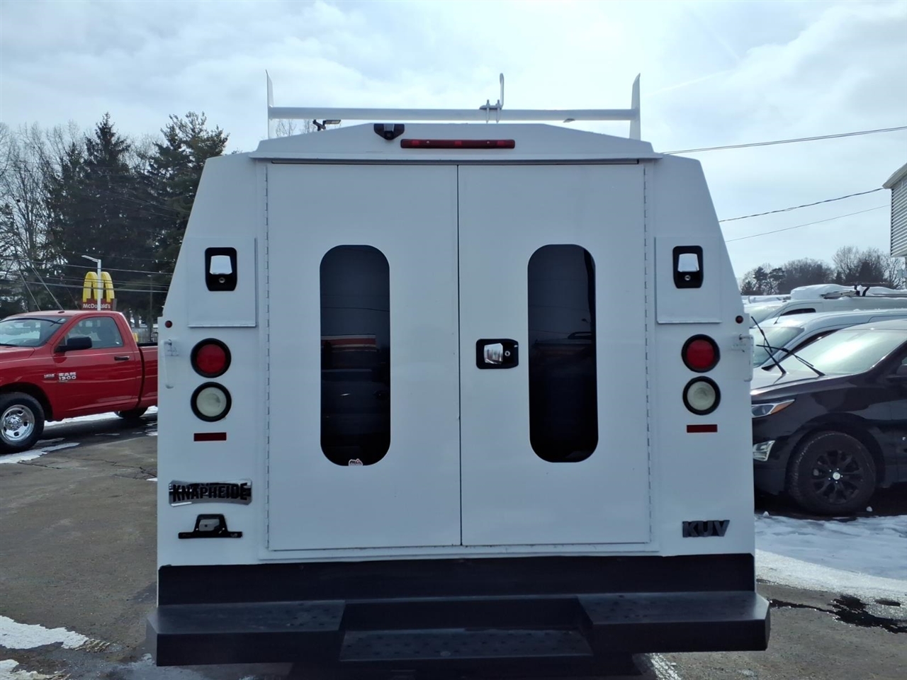 Chevrolet Express Commercial Cutaway 3500 Van 139" 2017