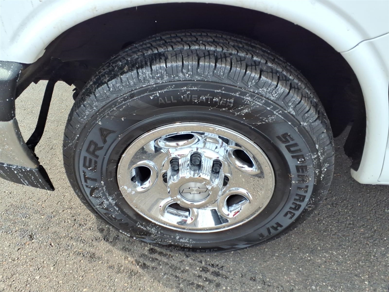 Chevrolet Express Commercial Cutaway 3500 Van 139" 2017