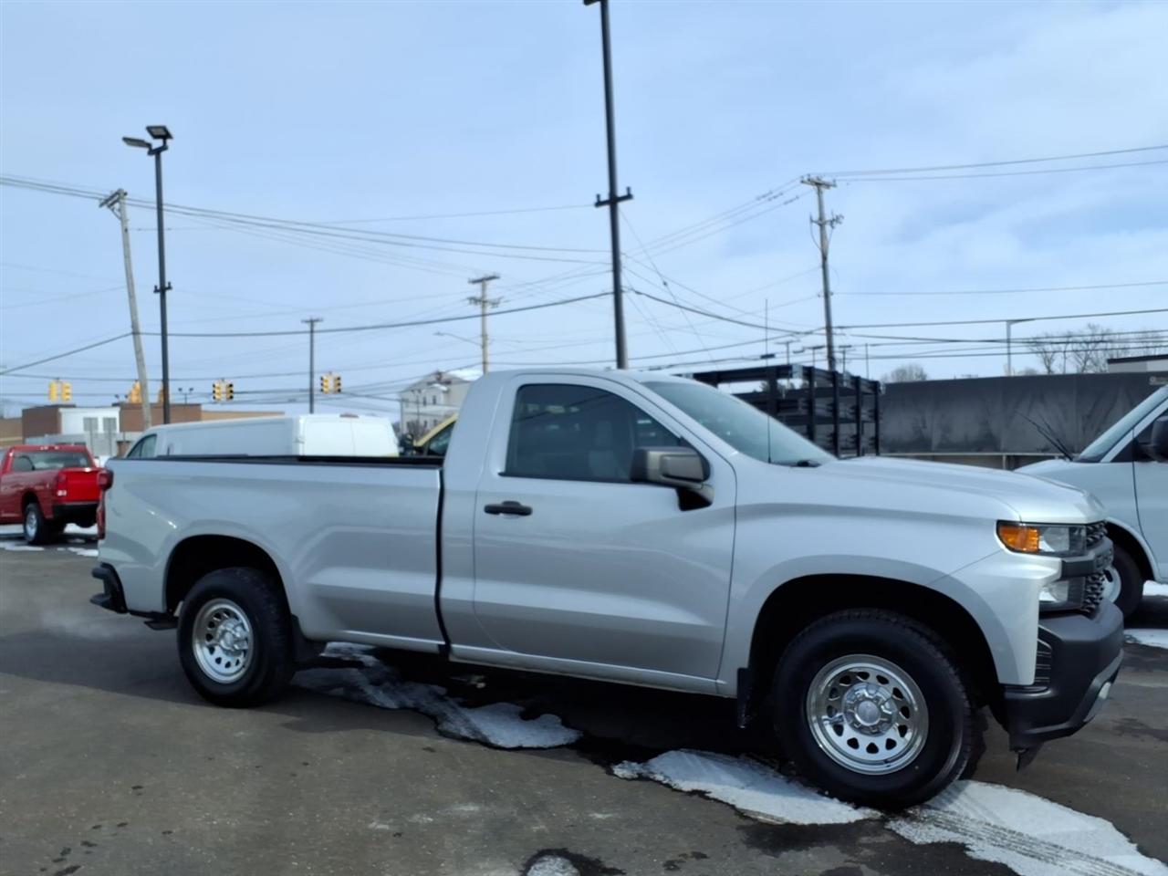 Chevrolet Silverado 1500 2WD Reg Cab 140" Work Truck 2020