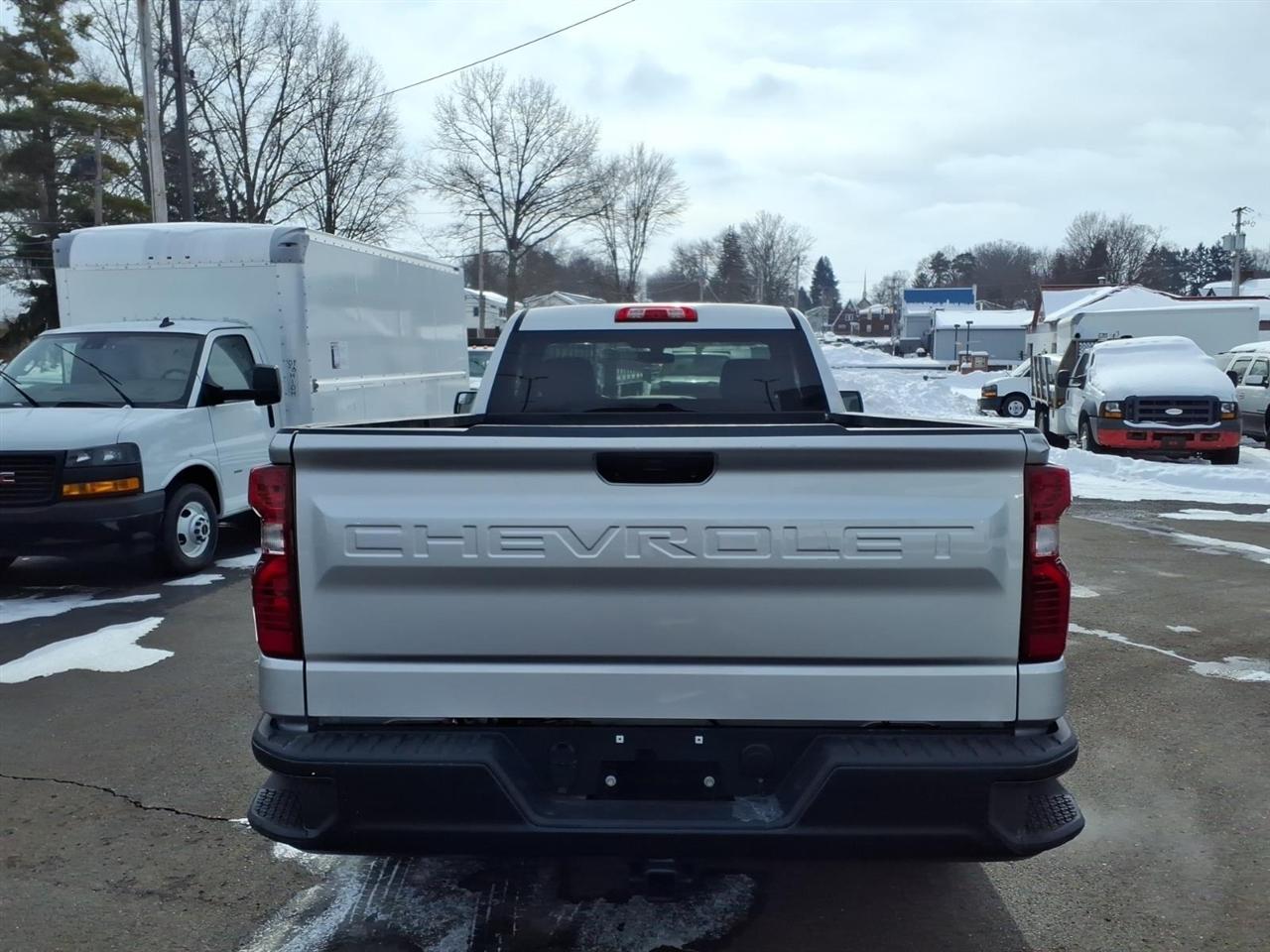 Chevrolet Silverado 1500 2WD Reg Cab 140" Work Truck 2020