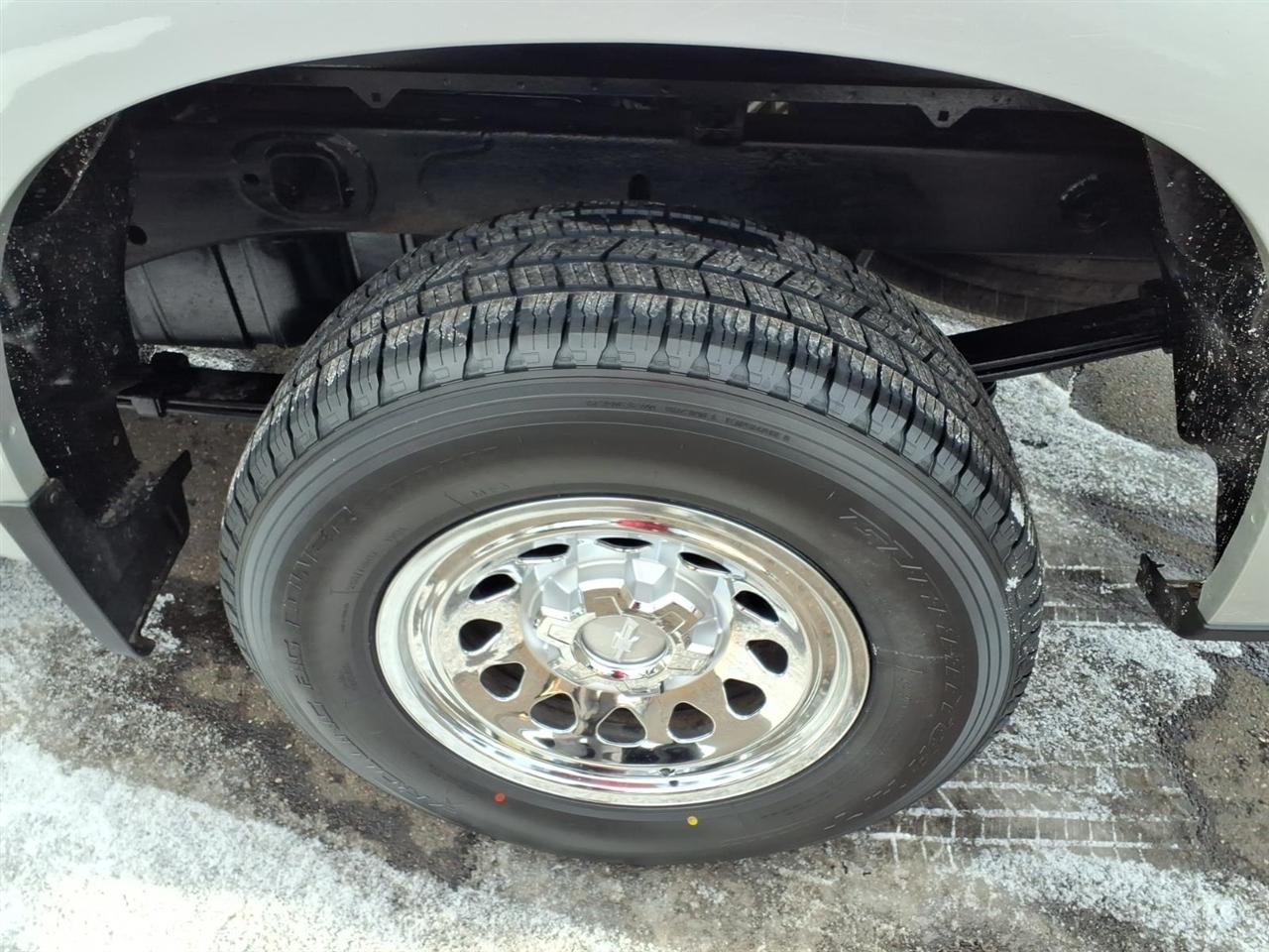 Chevrolet Silverado 1500 2WD Reg Cab 140" Work Truck 2020