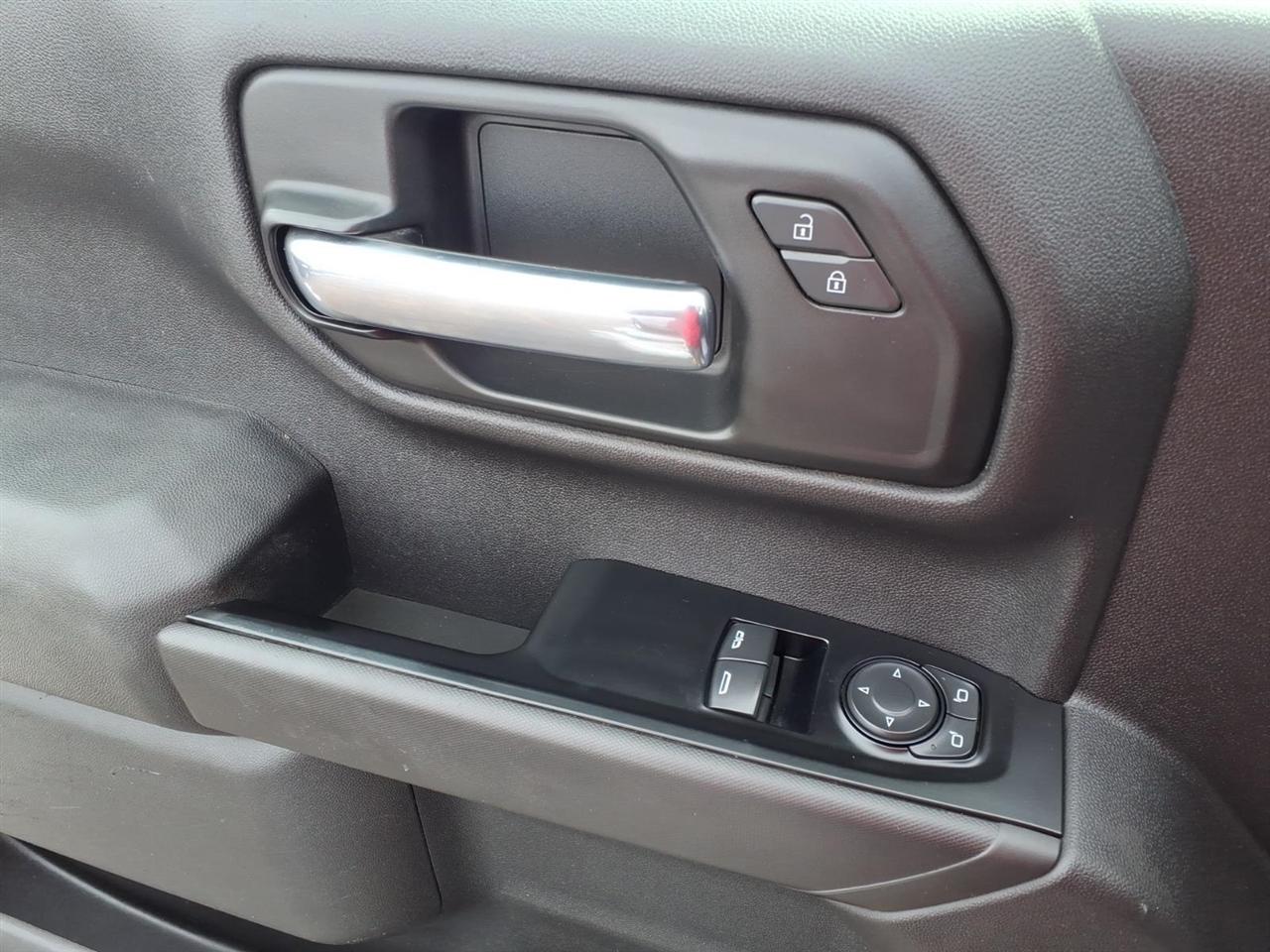 Chevrolet Silverado 1500 2WD Reg Cab 140" Work Truck 2020