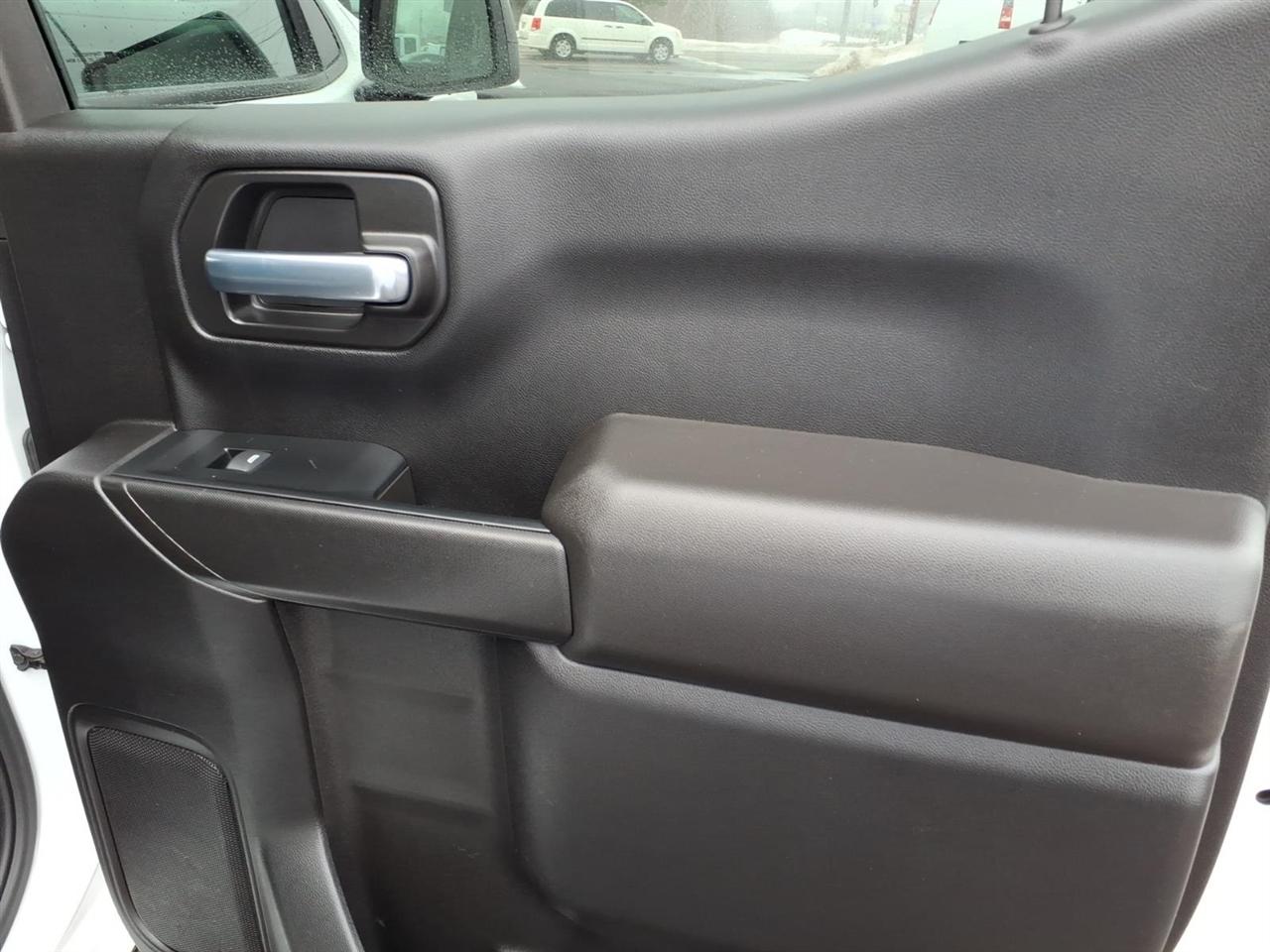 Chevrolet Silverado 1500 4WD Crew Cab 157" Work Truck 2023