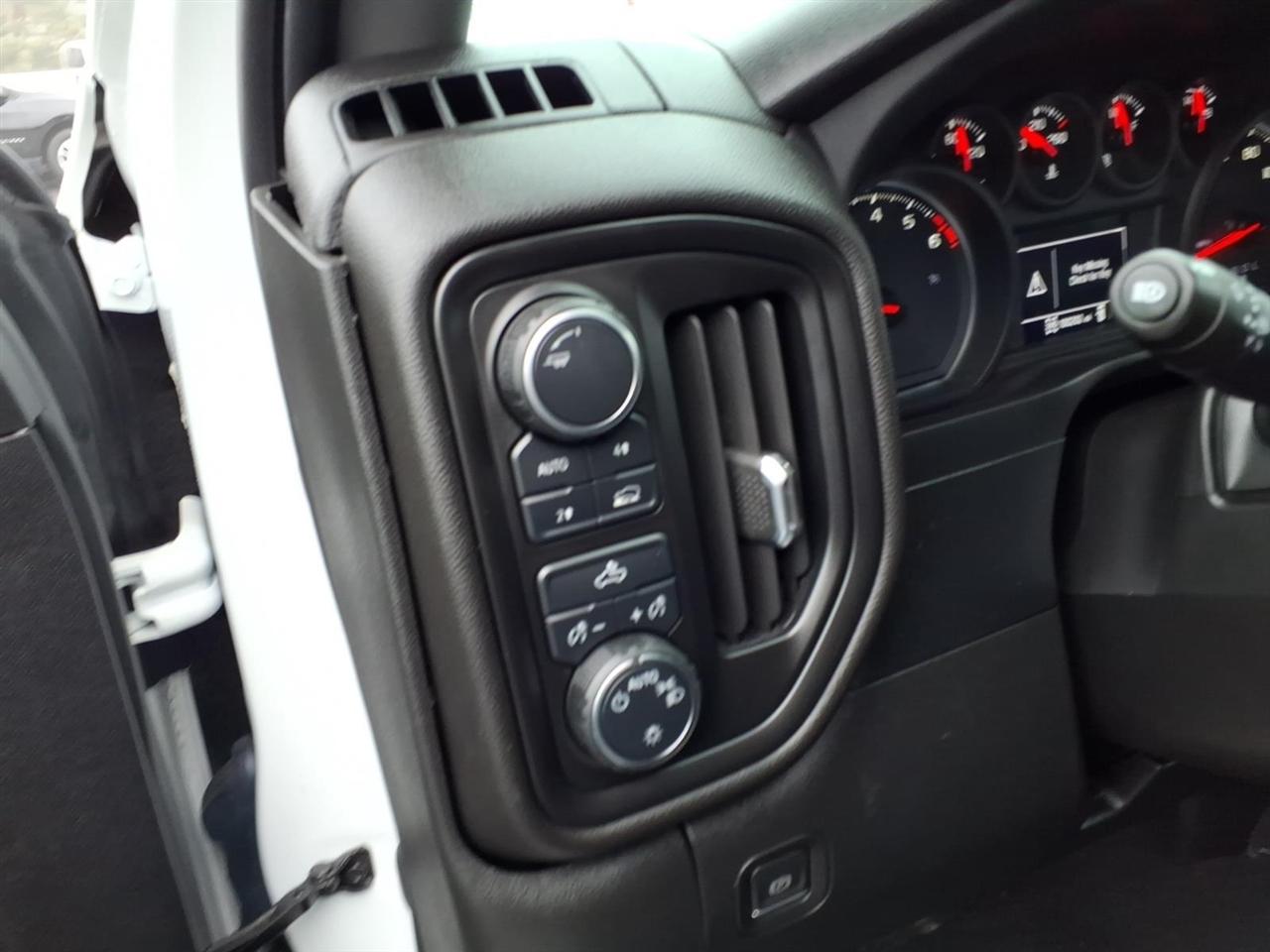 Chevrolet Silverado 1500 4WD Crew Cab 157" Work Truck 2023