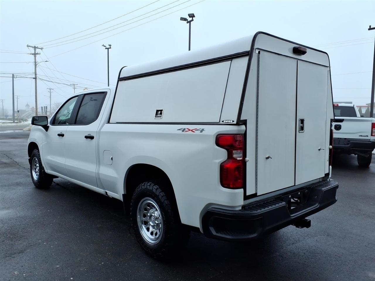 Chevrolet Silverado 1500 4WD Crew Cab 157" Work Truck 2023