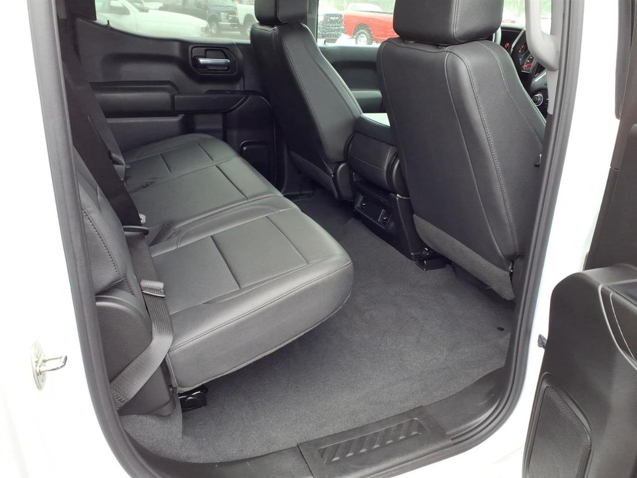 Chevrolet Silverado 1500 4WD Crew Cab 157" Work Truck 2023