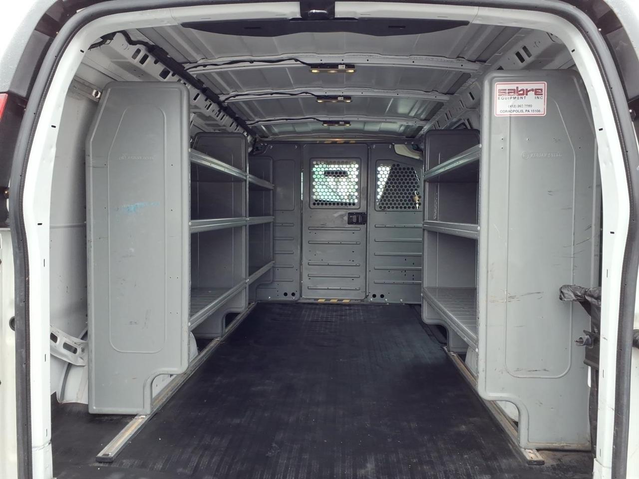 Chevrolet Express Cargo Van RWD 2500 135" 2020