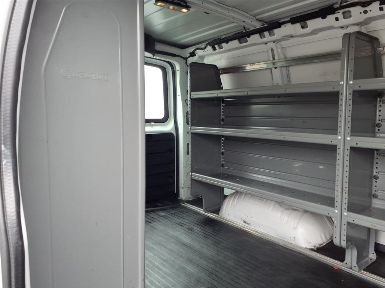 Chevrolet Express Cargo Van RWD 2500 135" 2020