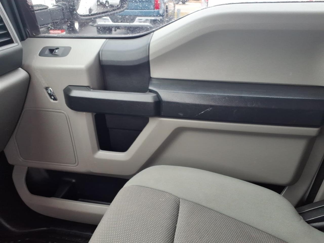 Ford Super Duty F-250 SRW Lariat 4WD SuperCab 8' Box 2020