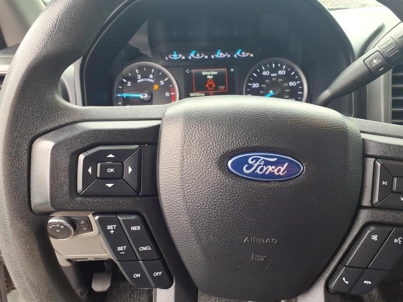 Ford Super Duty F-250 SRW XLT 4WD SuperCab 8' Box 2020