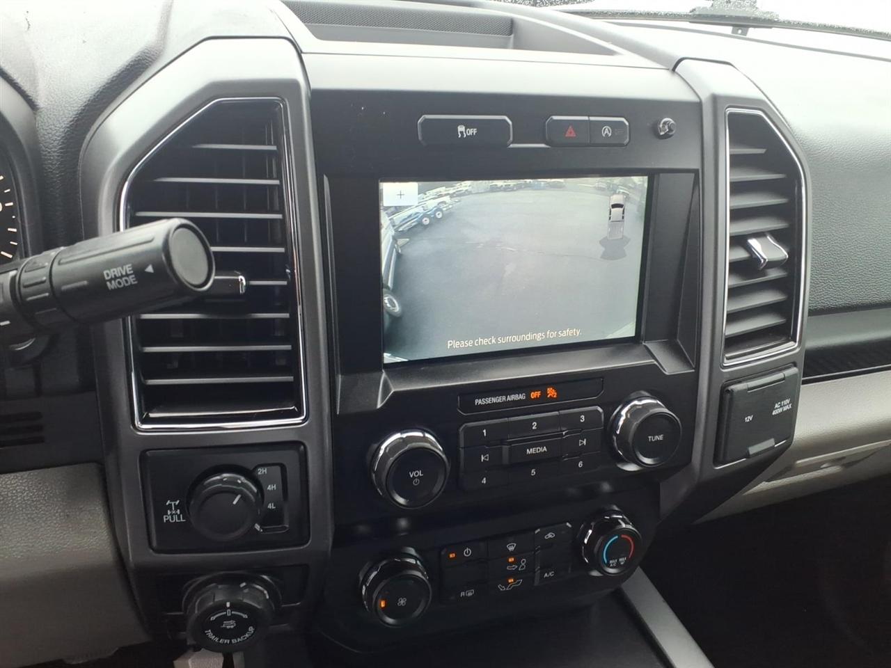 Ford F-150 Lariat 4WD SuperCab 8' Box 2020