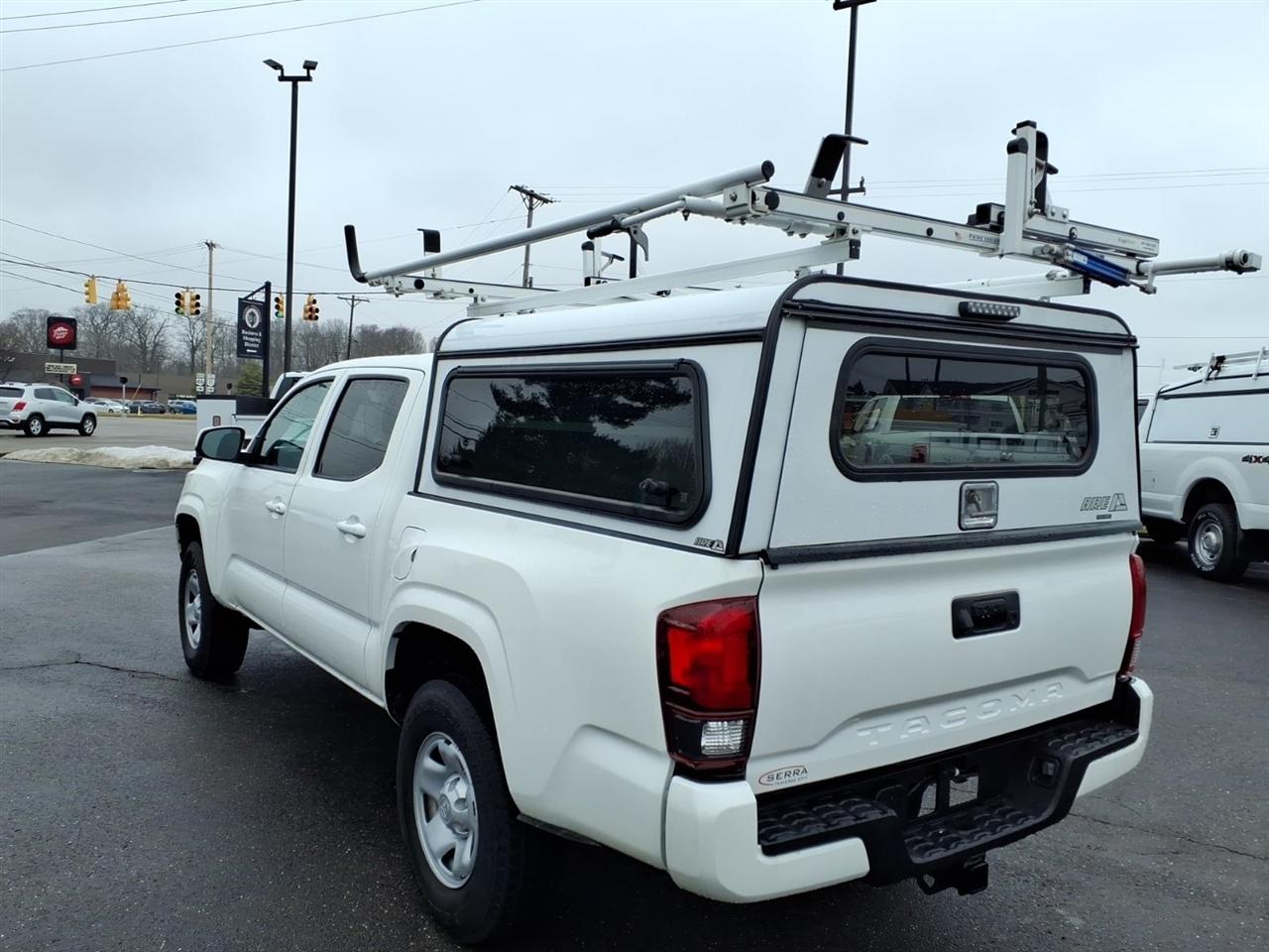Toyota Tacoma 4WD TRD Off Road Double Cab 5' Bed V6 MT (Natl) 2021
