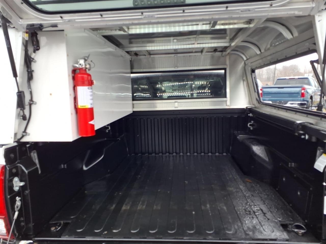 Toyota Tacoma 4WD TRD Off Road Double Cab 5' Bed V6 MT (Natl) 2021