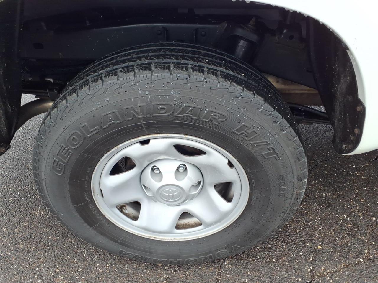 Toyota Tacoma 4WD TRD Off Road Double Cab 5' Bed V6 MT (Natl) 2021