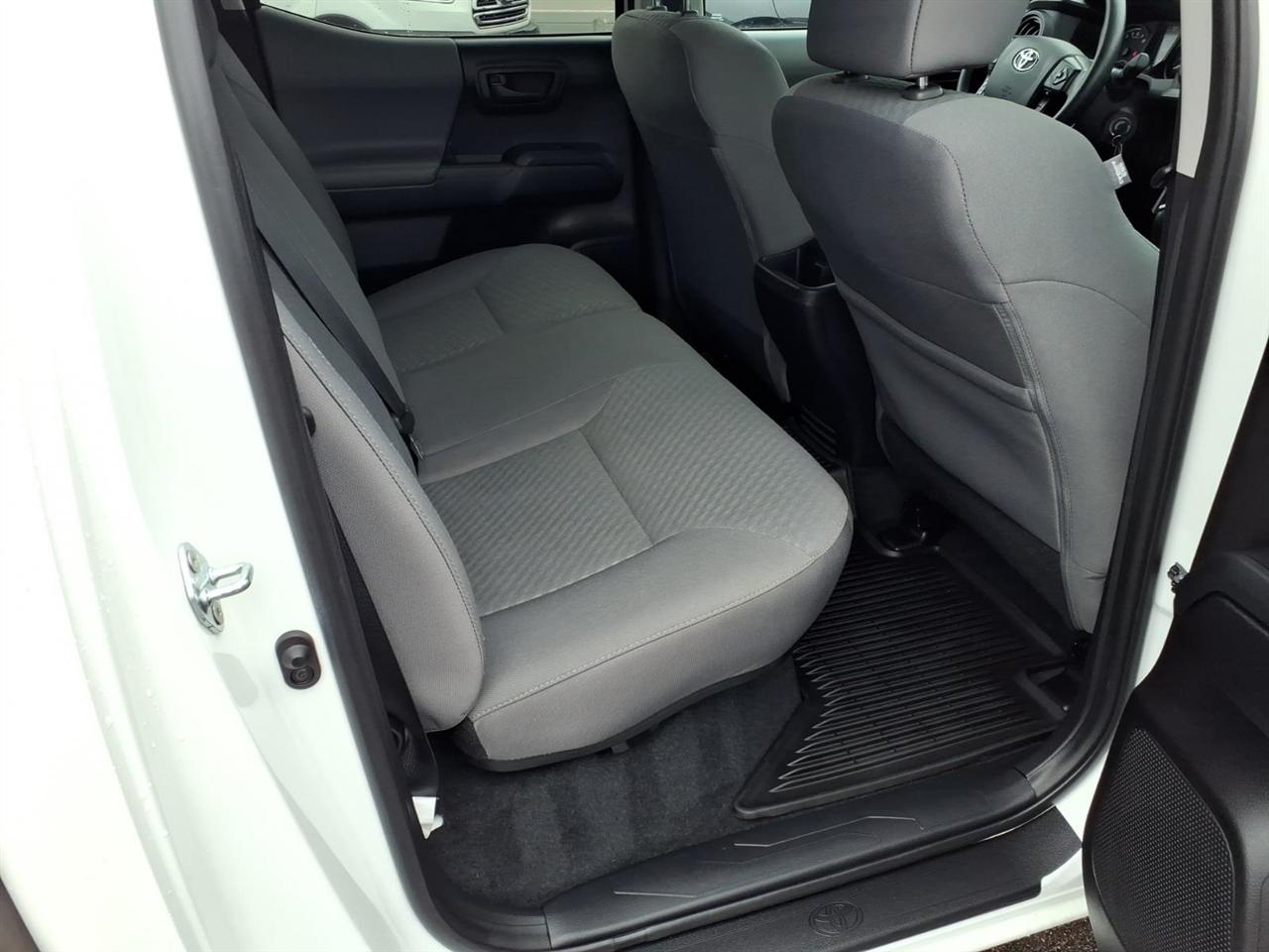 Toyota Tacoma 4WD TRD Off Road Double Cab 5' Bed V6 MT (Natl) 2021