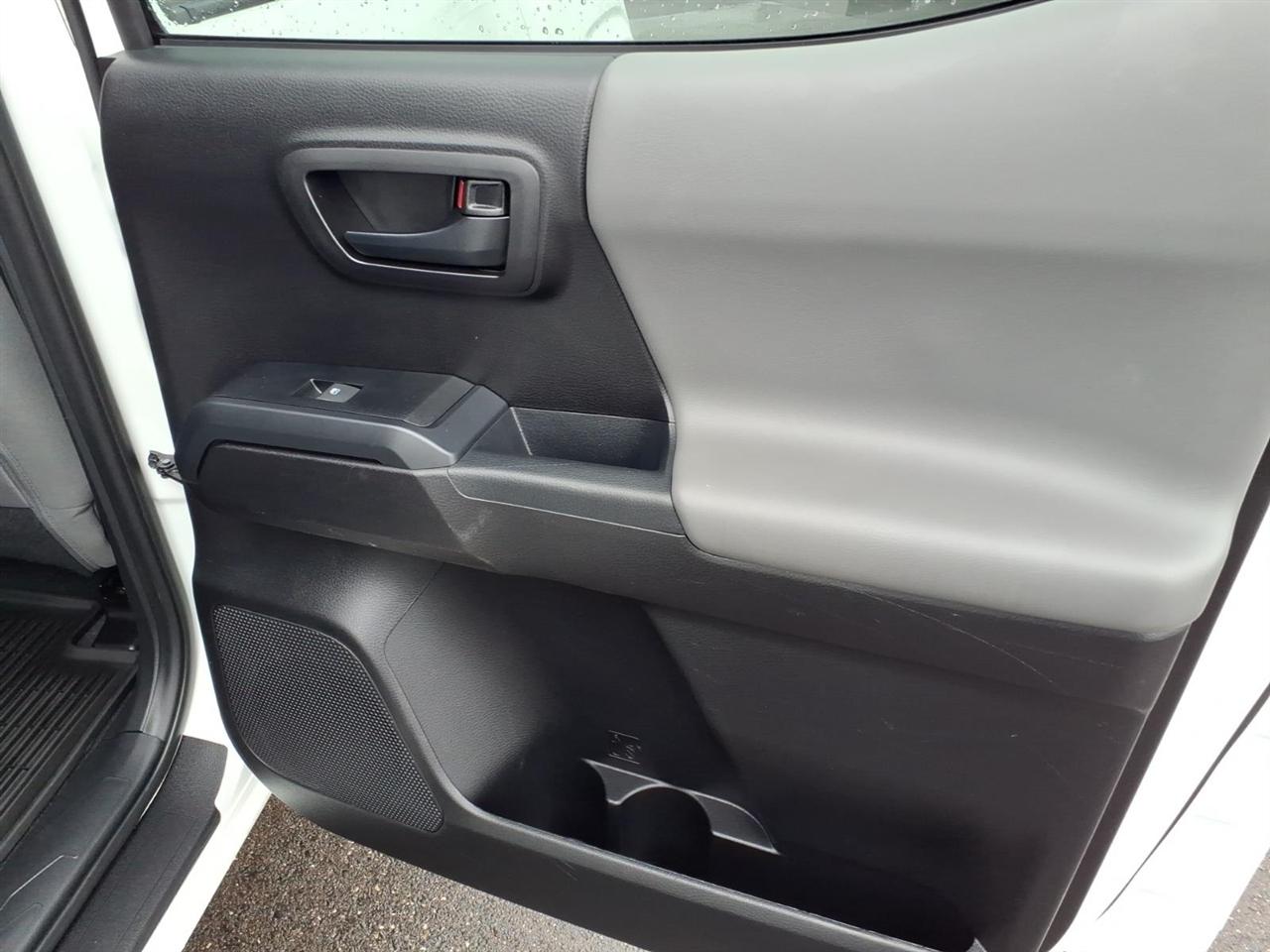 Toyota Tacoma 4WD TRD Off Road Double Cab 5' Bed V6 MT (Natl) 2021