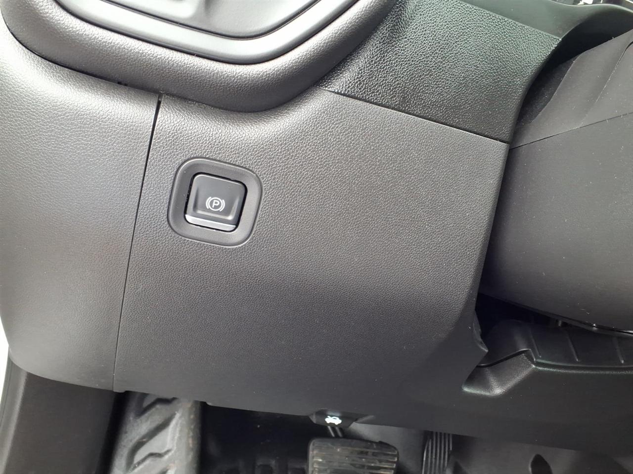 Chevrolet Silverado 1500 2WD Reg Cab 140" Work Truck 2020