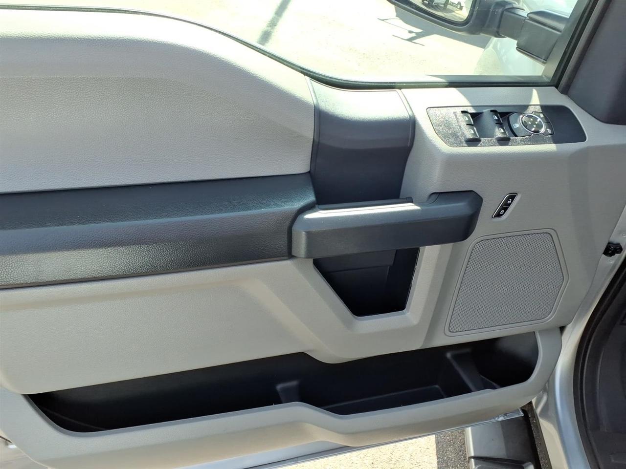 Ford Super Duty F-350 SRW King Ranch 4WD Crew Cab 8' Box 2022