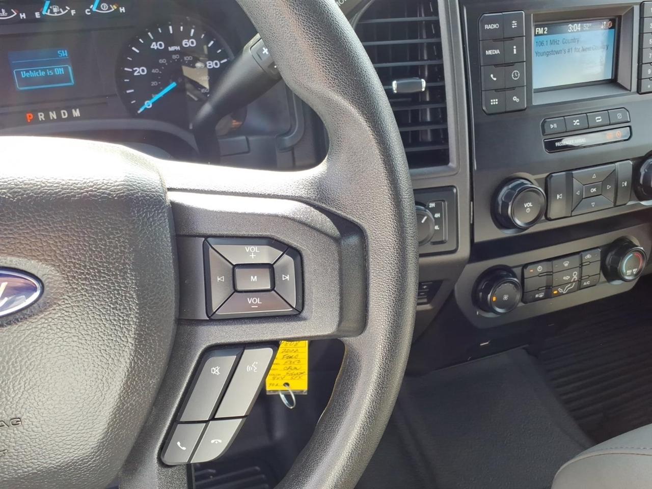 Ford Super Duty F-350 SRW XL 4WD Crew Cab 8' Box 2022