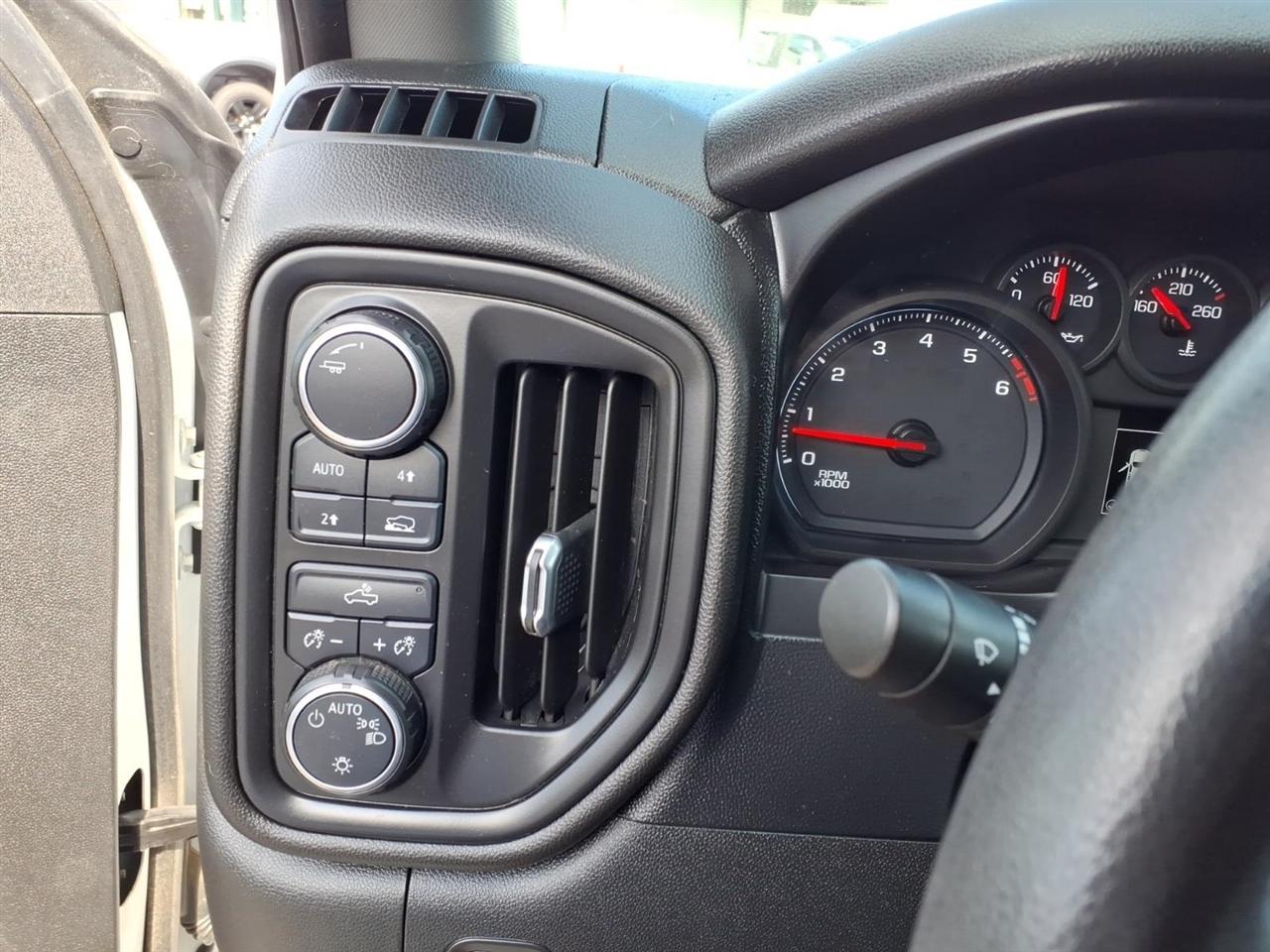 Chevrolet Silverado 1500 4WD Double Cab 147" Work Truck 2020