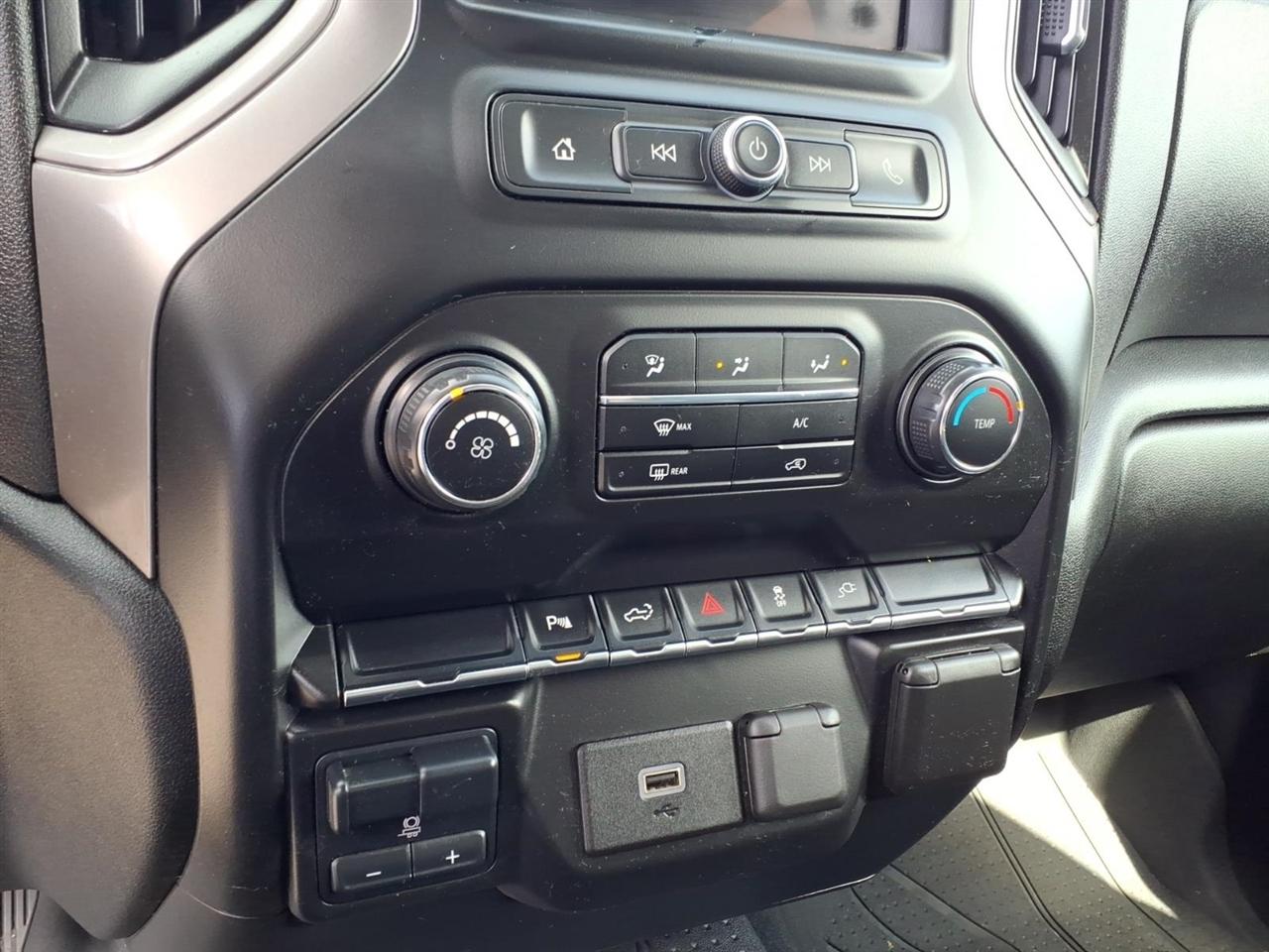 Chevrolet Silverado 1500 4WD Double Cab 147" Work Truck 2020