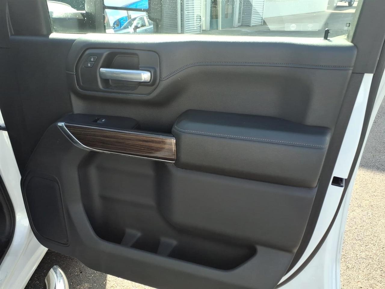 Chevrolet Silverado 2500HD 4WD Double Cab 162" LT 2020