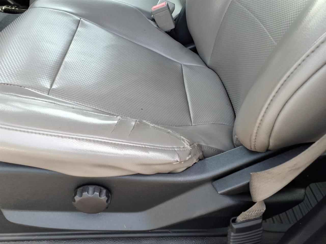 Ford Super Duty F-550 DRW Lariat 4WD Crew Cab 179" WB 60" CA 2019