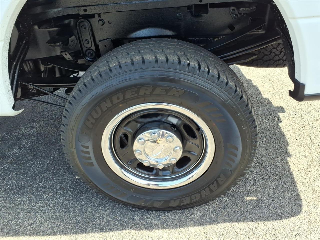 Ford Super Duty F-250 SRW King Ranch 4WD Crew Cab 8' Box 2017