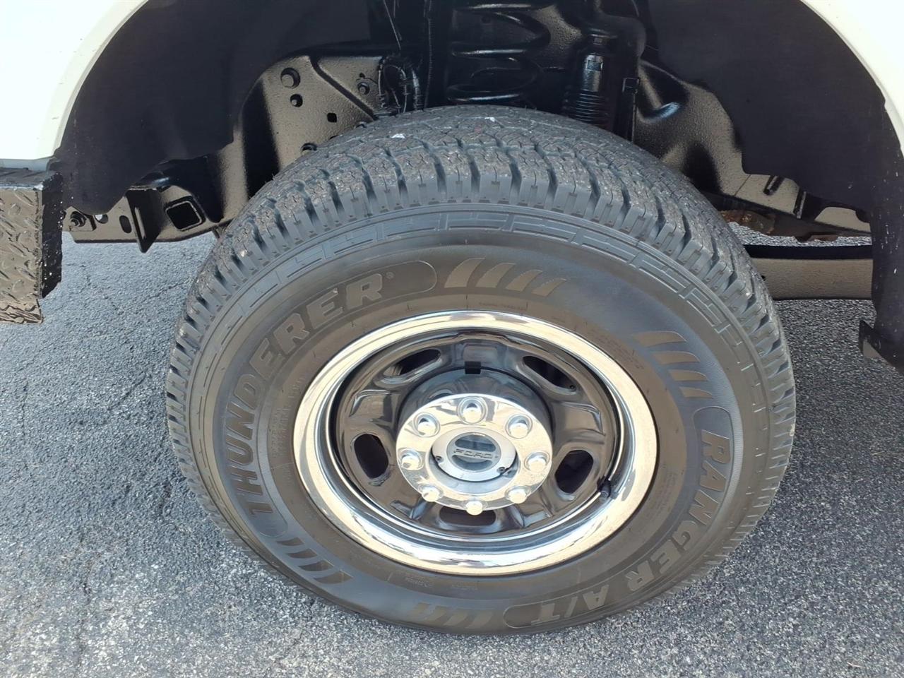 Ford Super Duty F-250 SRW 4WD Crew Cab 172" XL 2017