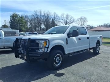 2017 Ford Super Duty F-250 SRW 4WD Crew Cab 172" XL