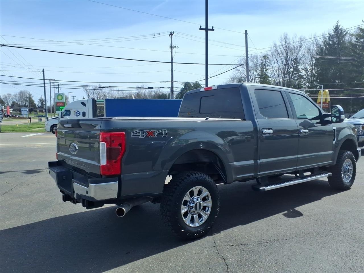 Ford Super Duty F-250 SRW King Ranch 4WD Crew Cab 8' Box 2019