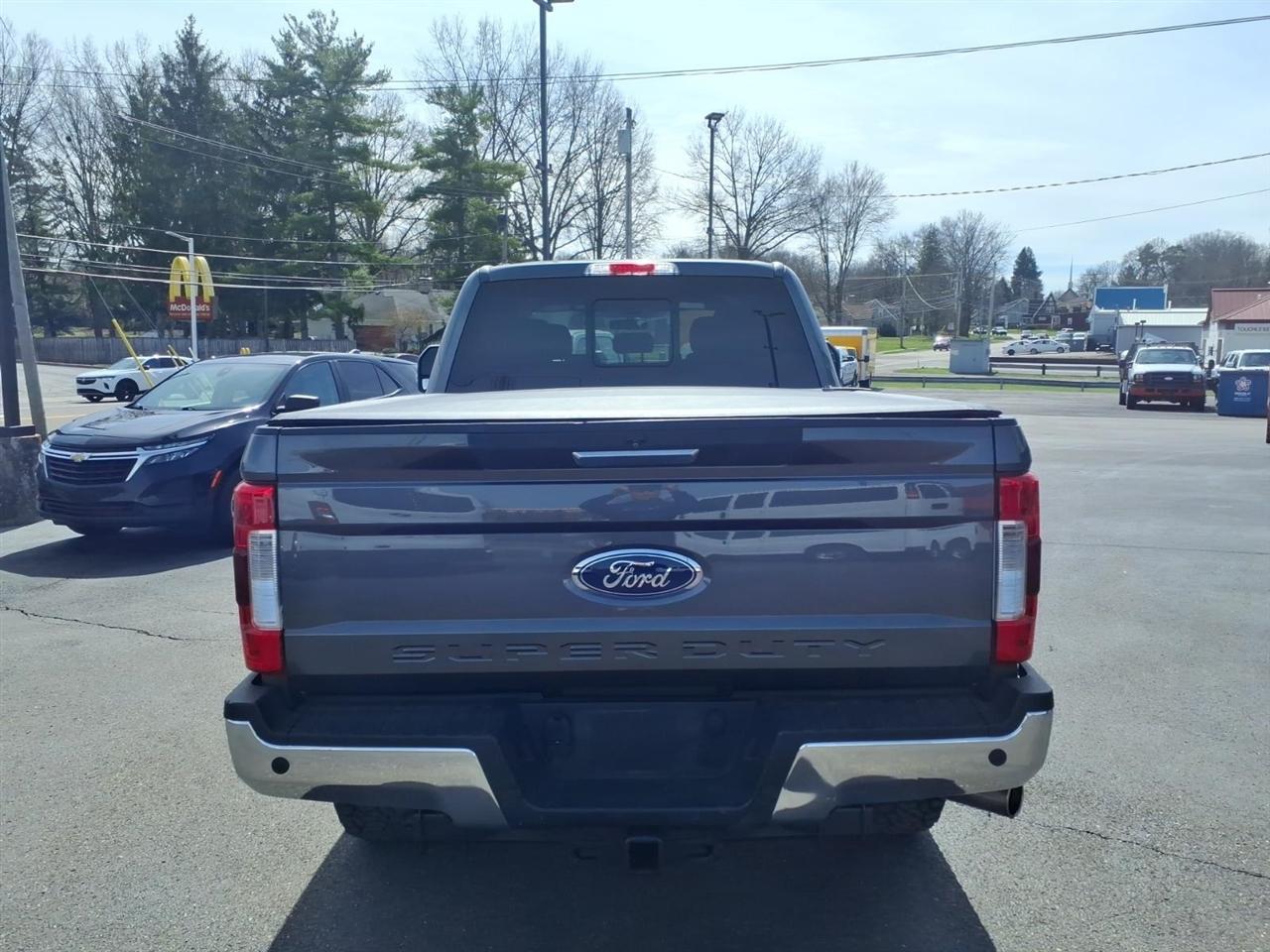 Ford Super Duty F-250 SRW XLT 4WD Crew Cab 6.75' Box 2019