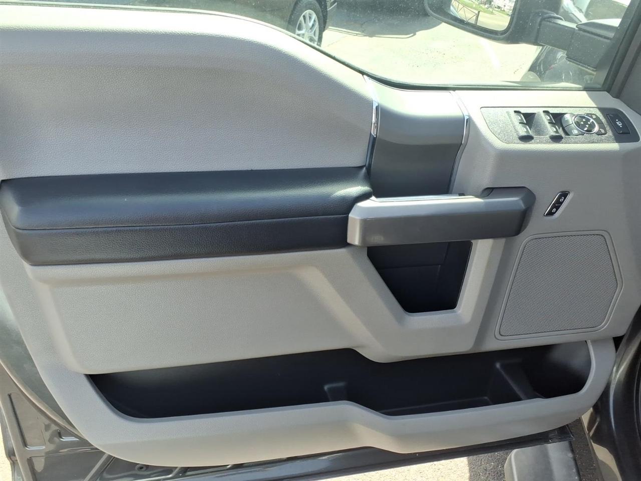 Ford Super Duty F-250 SRW XLT 4WD Crew Cab 6.75' Box 2019