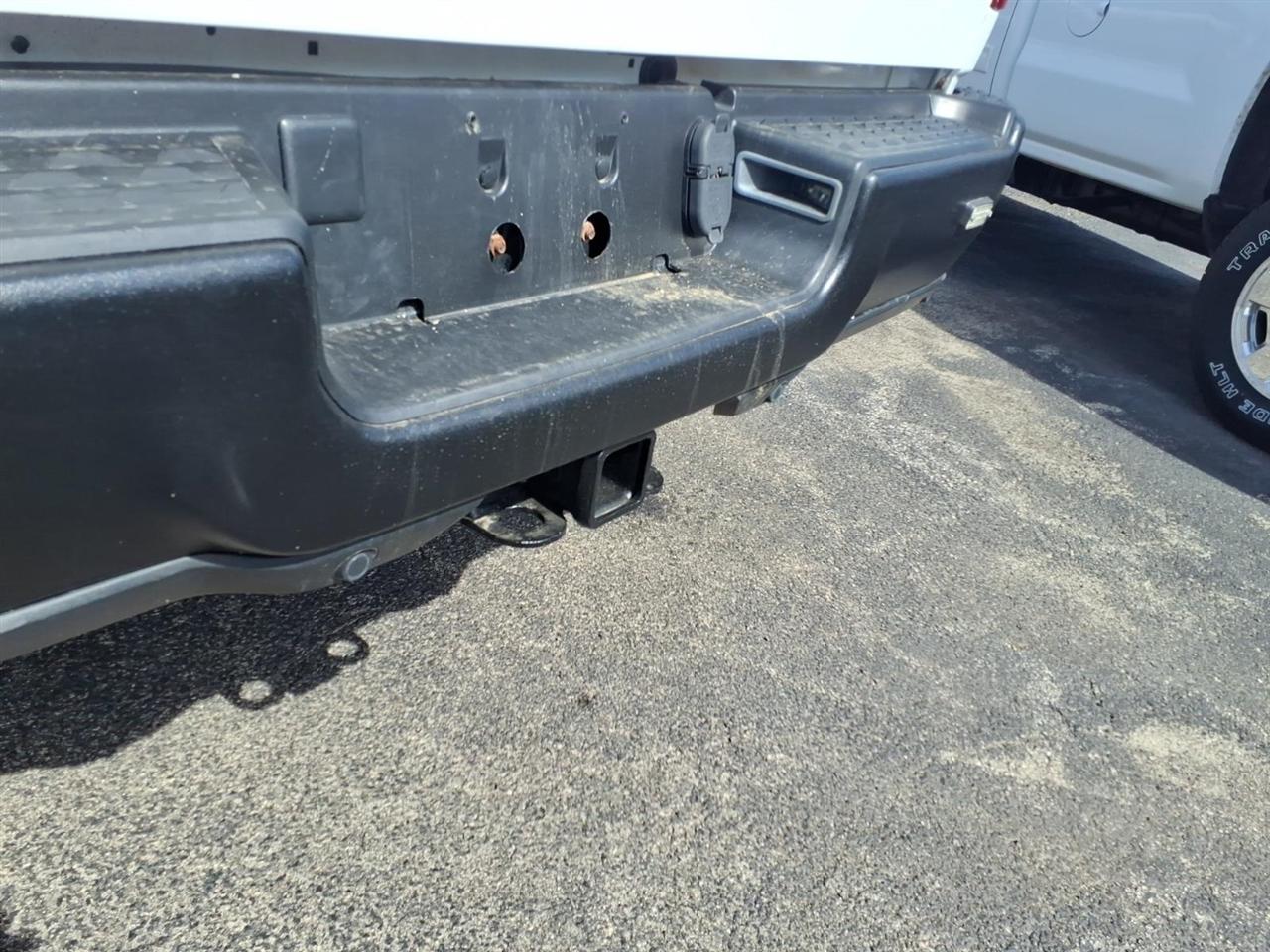 RAM 2500 Tradesman 4x4 Crew Cab 8' Box 2021