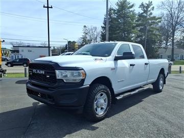 2021 RAM 2500 Tradesman 4x4 Crew Cab 8' Box