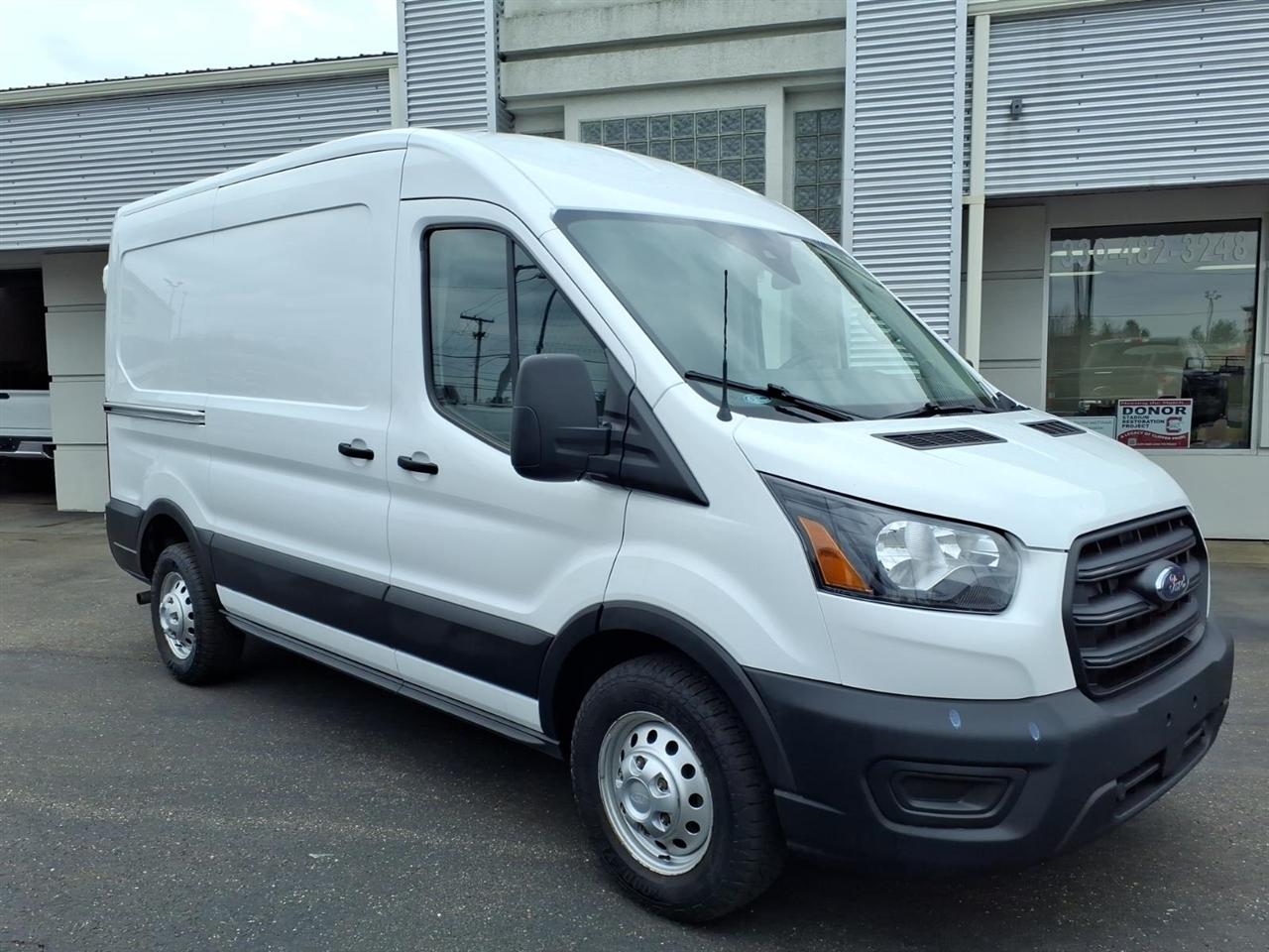 Ford Transit Cargo Van T-250 130" Med Rf 9070 GVWR AWD 2020