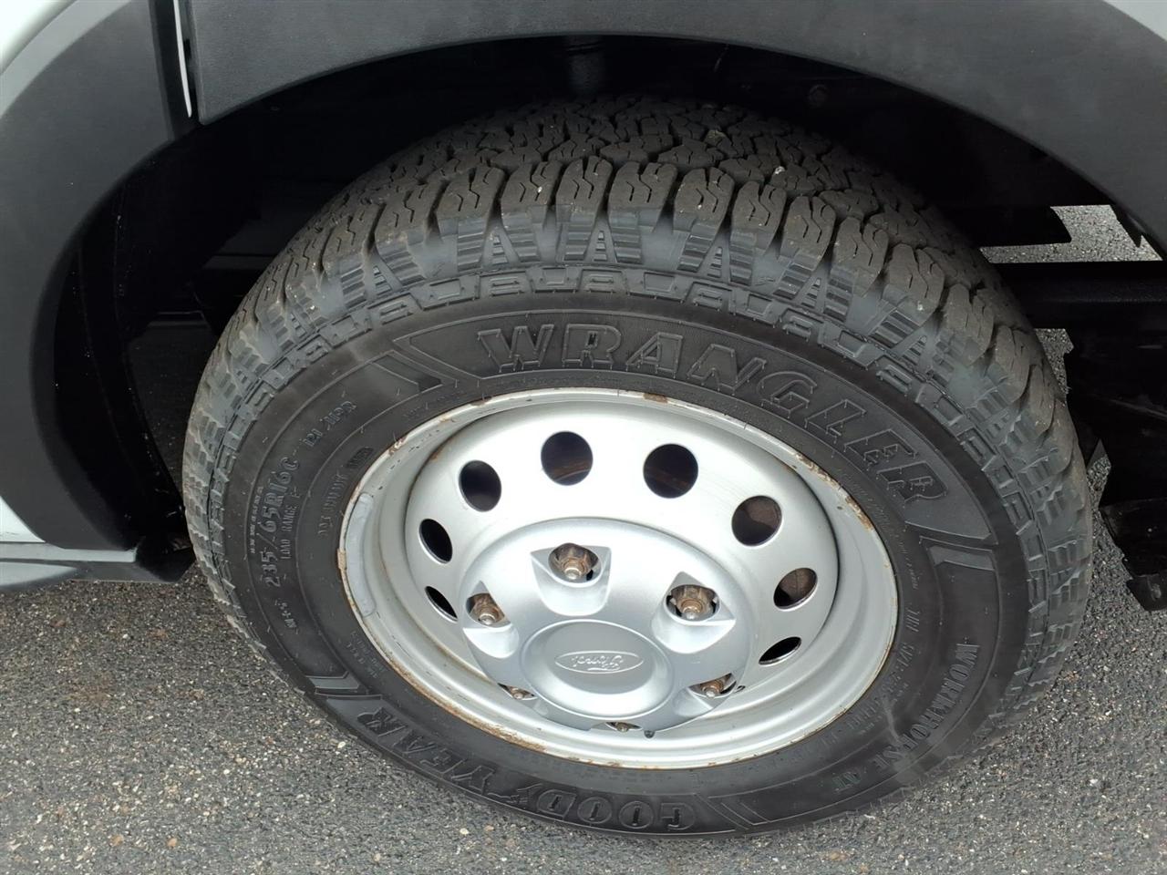 Ford Transit Cargo Van T-250 130" Med Rf 9070 GVWR AWD 2020