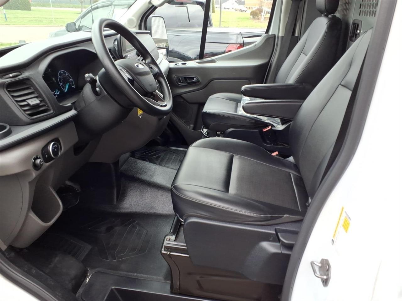 Ford Transit Cargo Van T-250 130" Med Rf 9070 GVWR AWD 2020