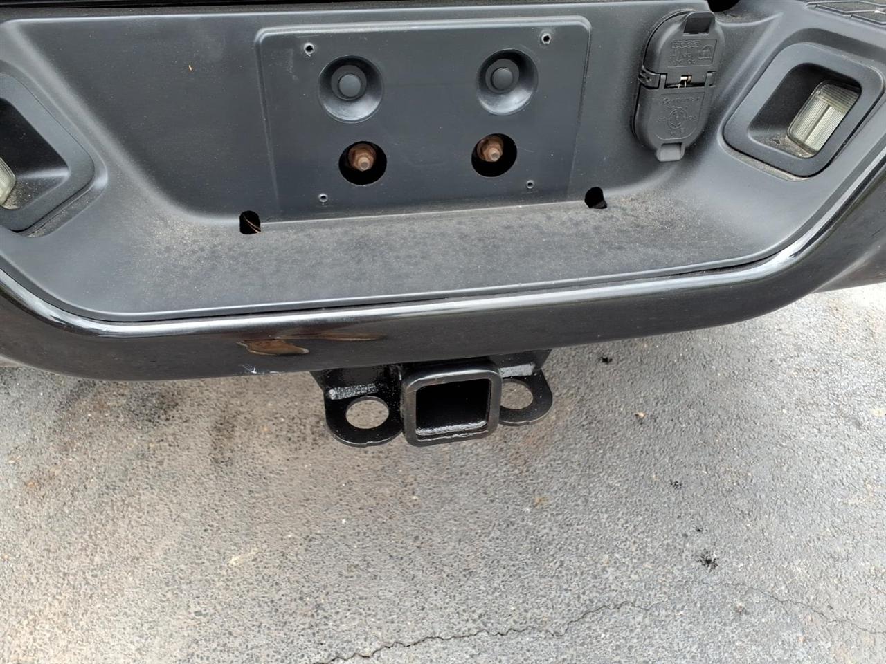 RAM 2500 Big Horn 4x4 Crew Cab 6'4" Box 2017