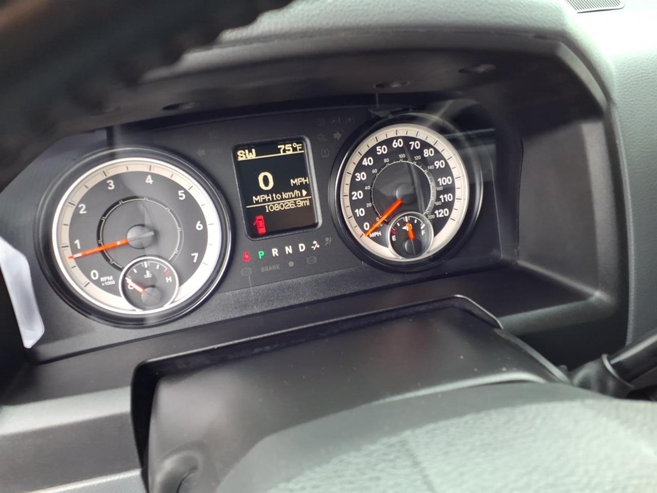 RAM 2500 Big Horn 4x4 Crew Cab 6'4" Box 2017