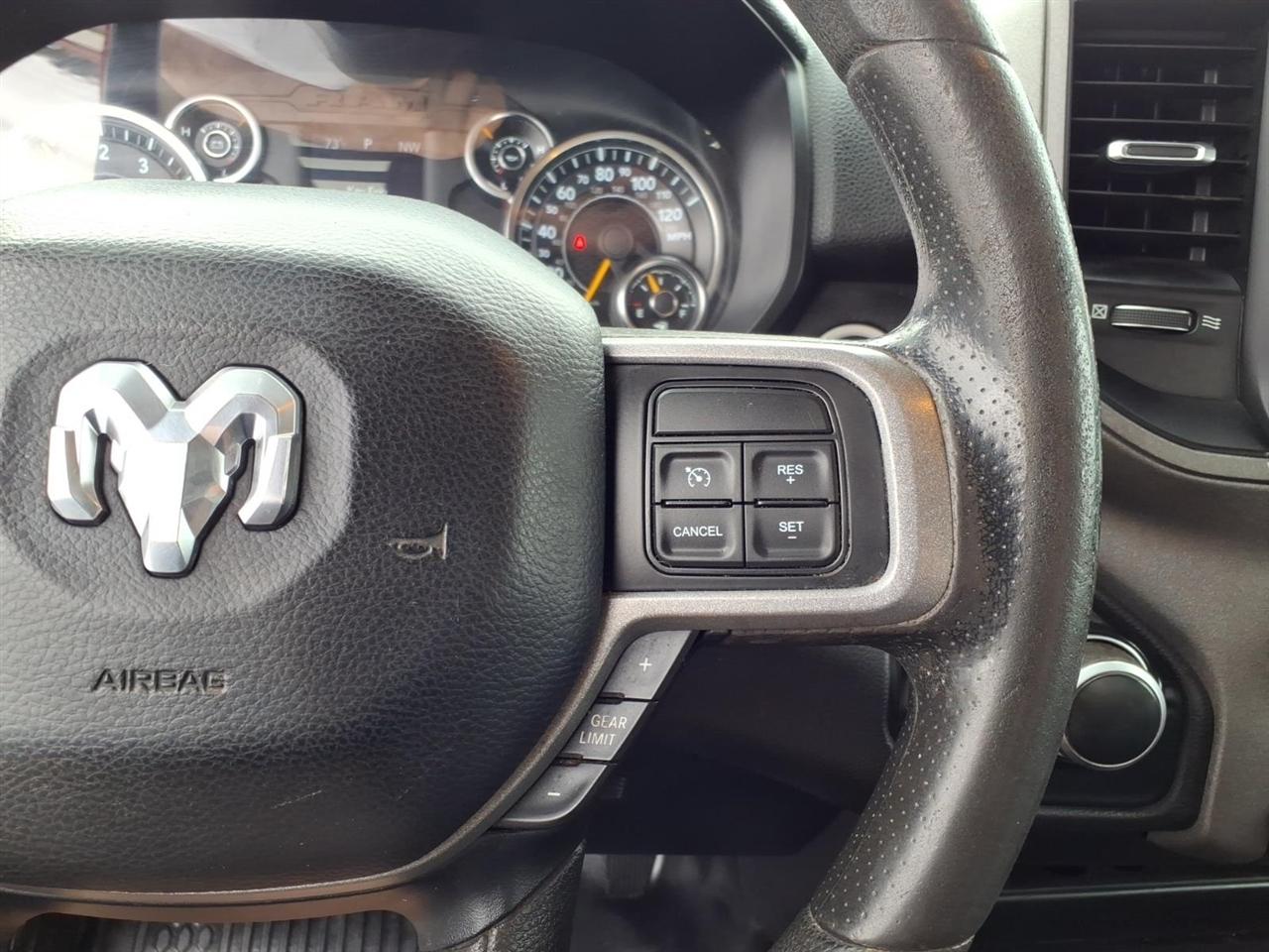 RAM 2500 Tradesman 4x4 Reg Cab 8' Box 2019